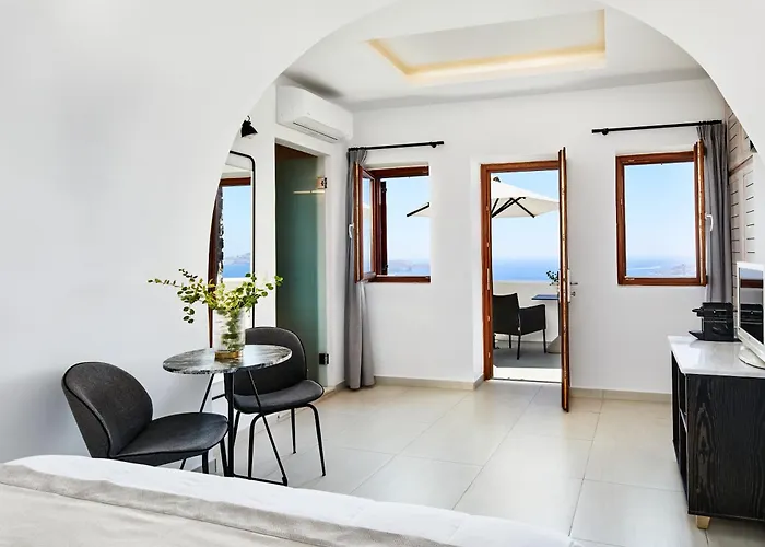 Petit Palace (adults Only) Φηρά