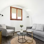 Hotell Petit Palace (adults Only)