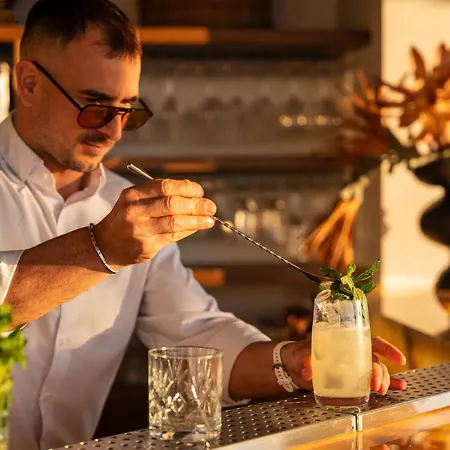 Petit Palace (adults Only) Отель Тира