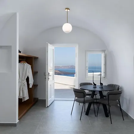 Petit Palace (adults Only) 4* Fira (Santorini)