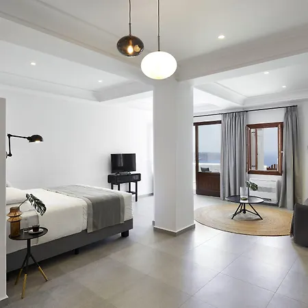 فندق بوتي بالاس سويتس ثيرا