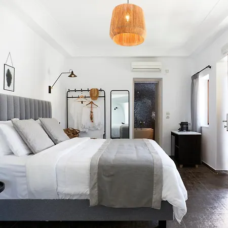 فندق بوتي بالاس سويتس ثيرا